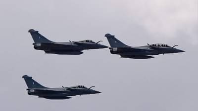 રશિયા-યુક્રેન યુદ્ધ વચ્ચે નાટો દેશોની રોમાનિયામાં યુદ્ધની તૈયારી, ફાઈટર જેટનું આકાશમાં શક્તિ પ્રદર્શન