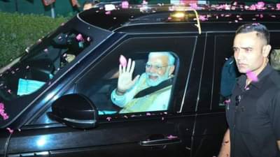 Gujarat Election 2022 : પીએમ મોદી દમણ પહોંચ્યા, વાપી સુધી મેગા રોડ શો