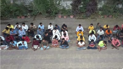 Gujarat Election 2022 : Surat માં ચૂંટણીને લઈને પોલીસનું સરપ્રાઈઝ કોમ્બિંગ, 343 લોકો સામે કાર્યવાહી કરાઈ