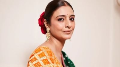 તબ્બુ એ બોલિવૂડ અભિનેત્રીઓમાંથી એક છે જે હજી પણ ઇન્ડસ્ટ્રીમાં એક્ટિવ રહે છે. હૈદરાબાદમાં જન્મેલી તબ્બુએ વર્ષ 1980માં ફિલ્મ 'બાઝાર'થી પોતાના ફિલ્મી કરિયરની શરૂઆત કરી હતી.