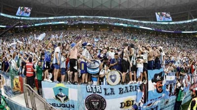 ફિફા વર્લ્ડકપની મેચ દરમિયાન બબાલ, મેસ્સીના ફેન્સ પર મેક્સિકોના ફેન્સ તૂટી પડયા