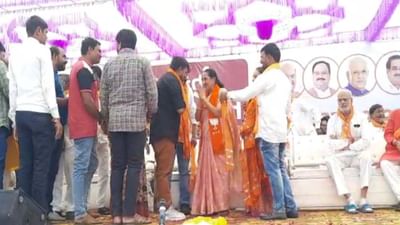 Gujarat Election 2022: વિરમગામમાં ફરીથી કોંગ્રેસ અને AAP ને ફટકો, 40થી વધુ હોદ્દેદારો જોડાયા ભાજપમાં