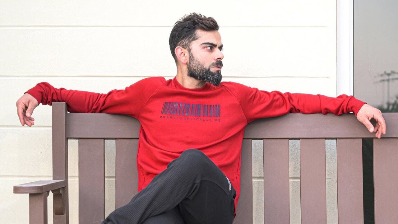 ભારતના સ્ટાર બેટ્સમેન વિરાટ કોહલીએ તેની કારકિર્દી દરમિયાન ઘણી વસ્તુઓ શીખી. ઘણા પ્રસંગોએ તેણે ચાહકો સાથે એવી વાતો શેર કરી, જેણે તેનું જીવન બદલી નાખ્યું.