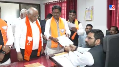 Gujarat Election 2022 : ગાંધીનગર દક્ષિણ બેઠક પરથી અલ્પેશ ઠાકોરે ઉમેદવારી ફોર્મ ભર્યું Gujarat Election 2022 : ગાંધીનગર દક્ષિણ બેઠક પરથી અલ્પેશ ઠાકોરે ઉમેદવારી ફોર્મ ભર્યું