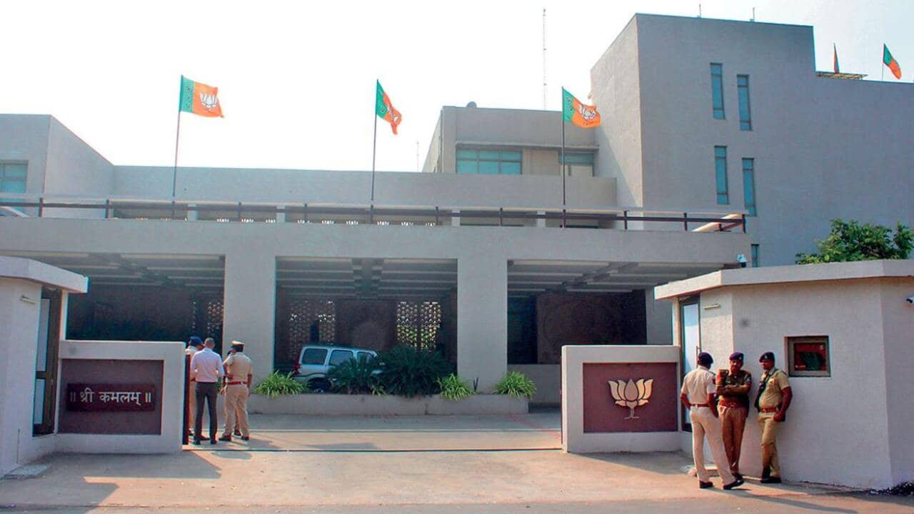 Gujarat Election: ચૂંટણીના પ્રચાર માટે ભાજપના ‘અગ્રેસર ગુજરાત’ અભિયાનનો આજથી સી.આર. પાટીલના હસ્તે થશે પ્રારંભ