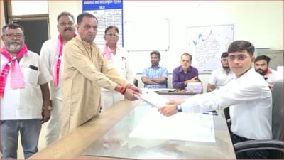 ગુજરાત વિધાનસભા ચૂંટણી: વડોદરાની પાદરા બેઠક પરથી દિનેશ પટેલે જંગી રેલી બાદ નોંધાવી અપક્ષ ઉમેદવારી ગુજરાત વિધાનસભા ચૂંટણી: વડોદરાની પાદરા બેઠક પરથી દિનેશ પટેલે જંગી રેલી બાદ નોંધાવી અપક્ષ ઉમેદવારી