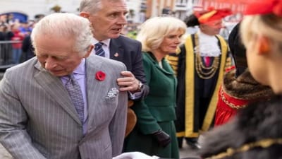 બ્રિટન ગુલામોના લોહીથી રંગાયેલુ છે નારા સાથે રાજા ચાર્લ્સ-3 પર ફેંકાયા ઇંડા, આરોપી યુવકની ધરપકડ