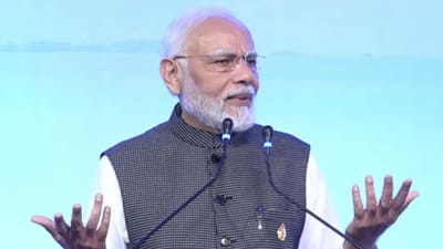 PM મોદીએ બાલીમાં ભારતીય સમુદાયને સંબોધિત કરતા કહ્યુ- 2014 પછી ભારત બદલી ગયું, હવે સ્પીડ અને સ્કેલ પર થઈ રહ્યું છે કામ