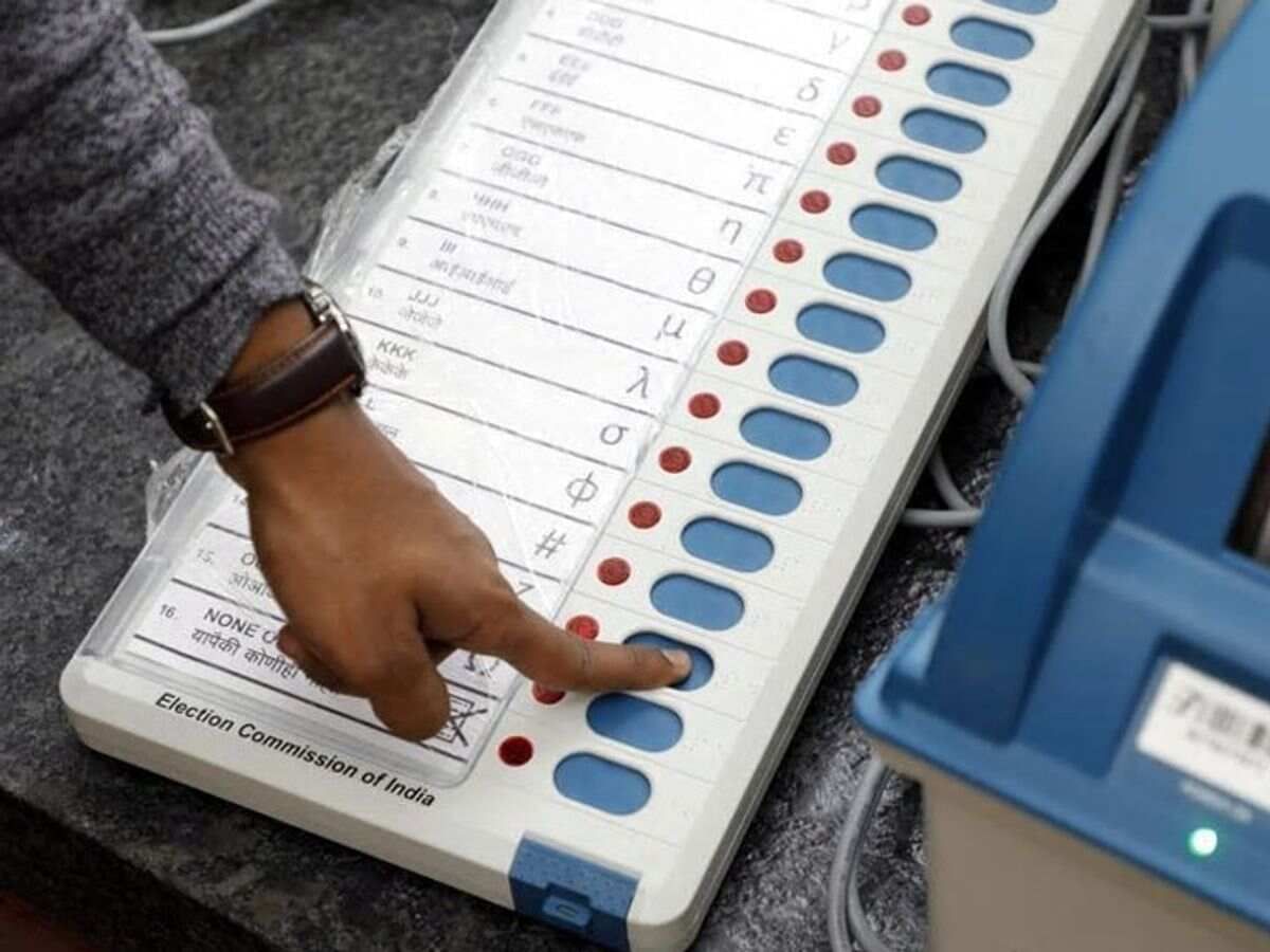 Gujarat Election 2022: છોટાઉદેપુરની 3 બેઠક અને સાબરકાંઠાની ચાર બેઠકના મતદાન માટે તૈયારીને આખરી ઓપ અપાયો