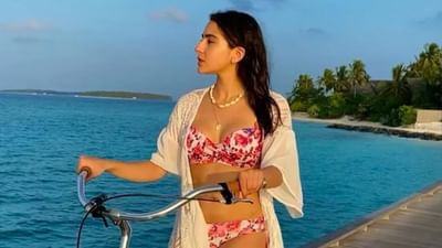 બોલિવૂડ એક્ટ્રેસ સારા અલી ખાનને સમુદ્ર અને બીચ પસંદ છે. ઘણી વખત તે બીચ પર ઉભી રહીને તેના ઈન્સ્ટાગ્રામ પર બોલ્ડ ફોટો અને વીડિયો પોસ્ટ કરતી રહે છે.
