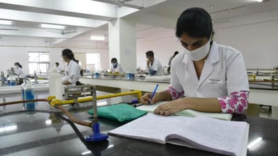 આઠ વર્ષમાં 90 ટકા વધી MBBSની સીટો, મેડિકલ કોલેજોની સંખ્યા થઈ બમણી: સ્વાસ્થ્ય મંત્રાલય