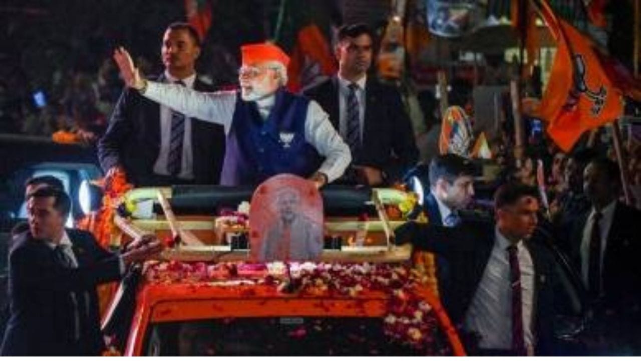 ગુજરાતમા CM ભૂપેન્દ્ર પટેલની શપથવિધિ પૂર્વે પીએમ મોદી રોડ શો કરશે, તૈયારીઓ પૂરજોશમાં ગુજરાતમા CM ભૂપેન્દ્ર પટેલની શપથવિધિ પૂર્વે પીએમ મોદી રોડ શો કરશે, તૈયારીઓ પૂરજોશમાં