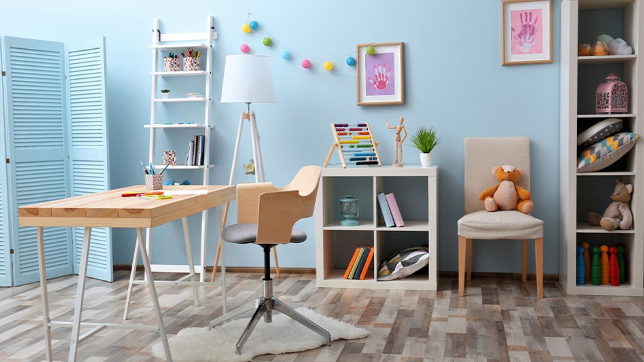 Study Room Vastu Tips: બાળકોનું સ્ટડી ટેબલ અને પુસ્તકો ક્યાં અને કેવી રીતે રાખવા જોઈએ? જાણો તમામ મહત્વના વાસ્તુ નિયમો