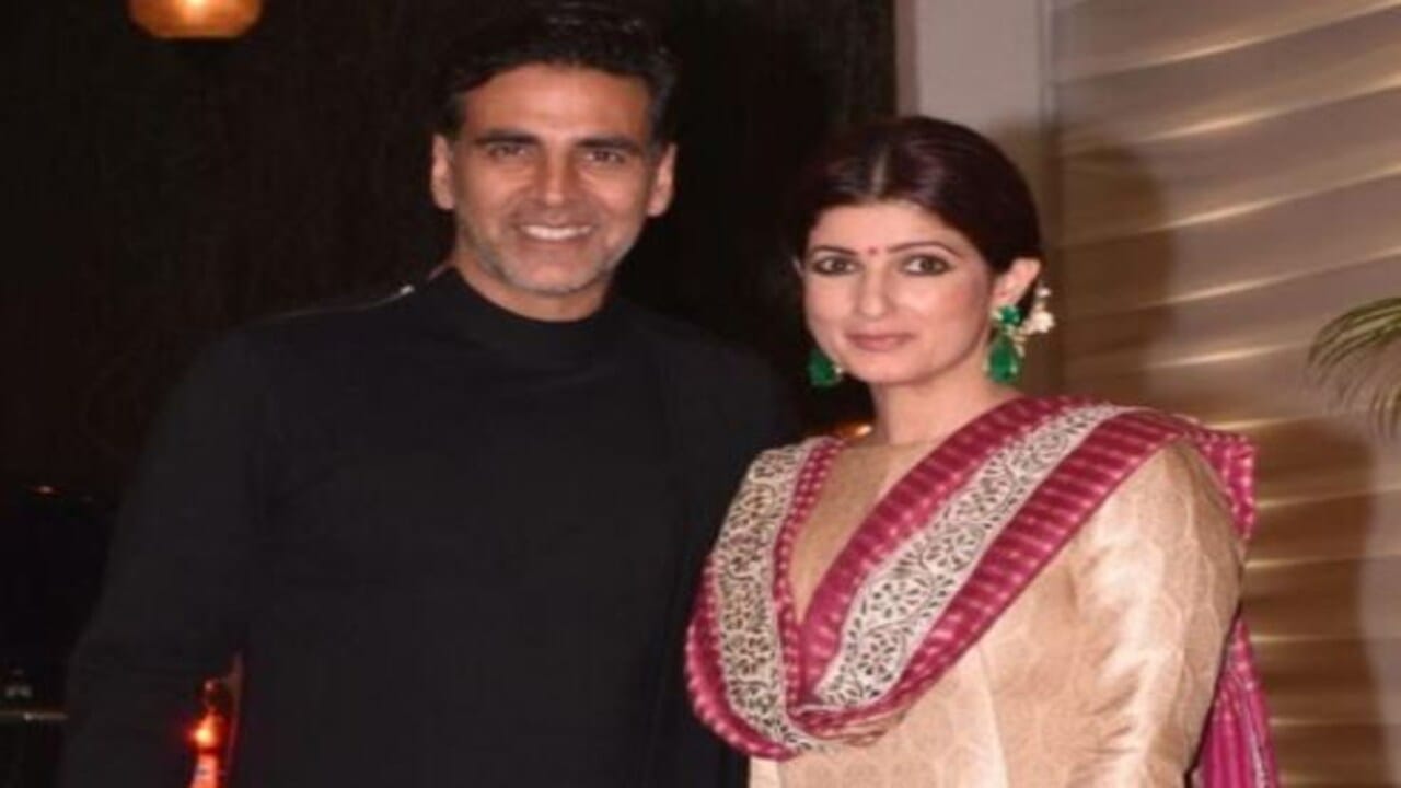 
ટ્વિંકલ ખન્ના રાત્રે હળવો ખોરાક ખાય છે. તેમના મતે, જો તમે રાત્રે ઓછો ખોરાક લો છો, તો તમારા શરીરને તેને પચાવવા માટે વધુ ઊર્જાની જરૂર નથી. જો કે ટ્વિંકલ ખન્ના આ રીતે 48 વર્ષની ઉંમરે પણ ખૂબ જ સુંદર લાગે છે.