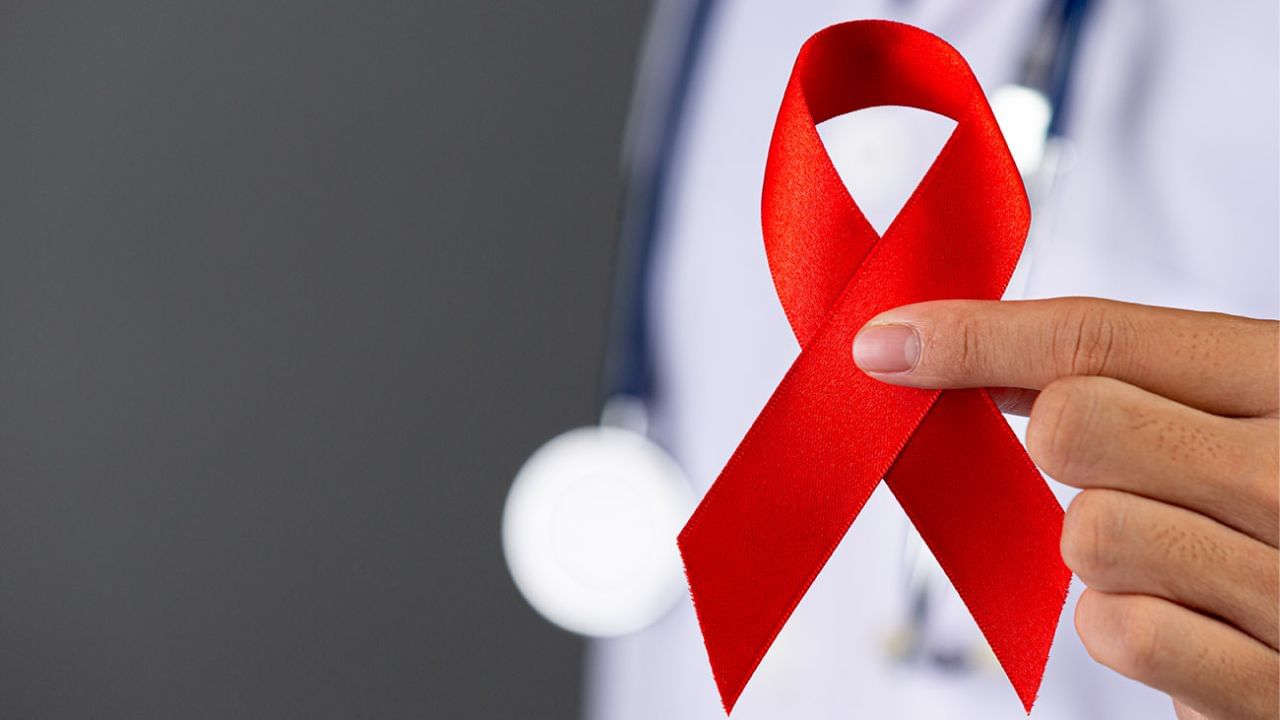 World AIDS Day : દર વર્ષે શા માટે મનાવવામાં આવે છે World AIDS Day, જાણો આ વર્ષની થીમ