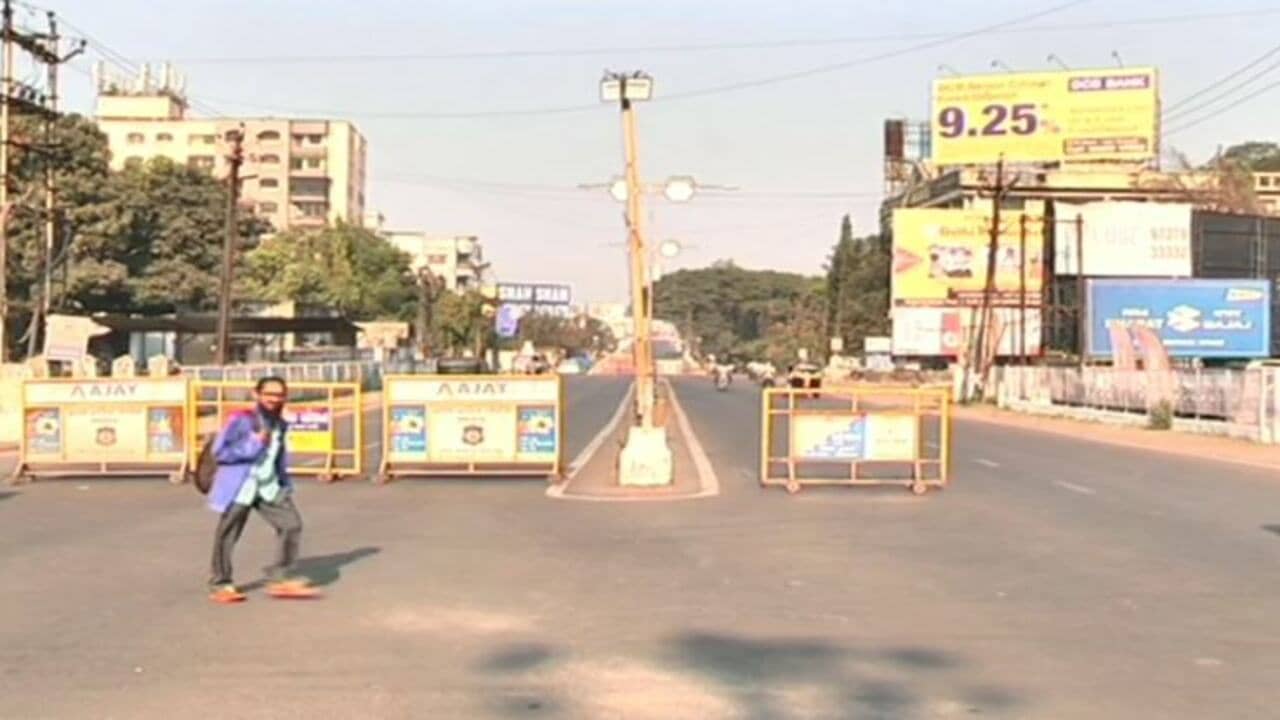 Valsad: વાપીનો એકમાત્ર રેલવે ઓવર બ્રિજ સમારકામ માટે દોઢ વર્ષ સુધી રહેશે બંધ