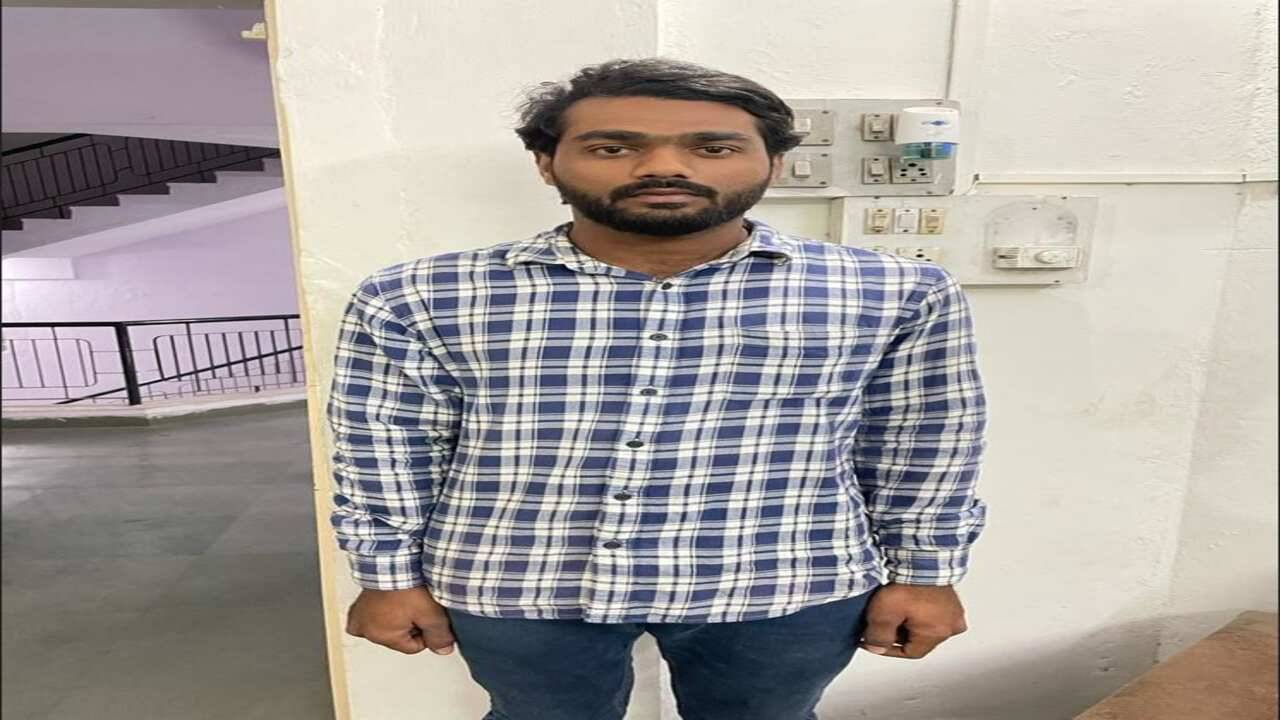 રાજકોટમાં લિફ્ટમાં યોગ શિક્ષિકા સાથે બિભત્સ ચેનચાળા કરનાર વિકૃત શખ્સ ઝડપાયો