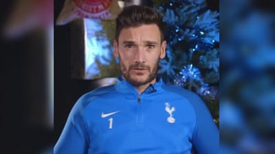 ફ્રાન્સના વર્લ્ડ ચેમ્પિયન કેપ્ટન હ્યુગો લોરિસે આંતરરાષ્ટ્રીય ફૂટબોલમાંથી નિવૃત્તિ લઈ લીધી છે. તમને જણાવી દઈએ કે, હ્યુગો લોરિસના નેતૃત્વમાં ફ્રાન્સે વર્ષ 2018માં વર્લ્ડ કપ જીત્યો હતો.