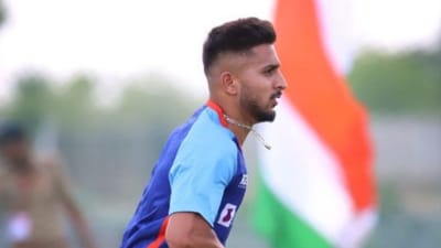 હાલના સમયમાં ભારત પાસે ઘણા સારા ફાસ્ટ બોલરો છે. જેમાં જસપ્રીત બુમરાહ, મોહમ્મદ શમી, મોહમ્મદ સિરાજ, અર્શદીપ સિંહ જેવા નામો સામેલ છે, પરંતુ ભારત એવા દેશોમાં સામેલ નથી કે જેણે ફાસ્ટ બોલરો ઉભા કર્યા હોય. જો કે હવે પરિસ્થિતિ બદલાઈ ગઈ છે અને ભારત પાસે  ફાસ્ટ ખેલાડી ઉમરાન મલિક છે. 