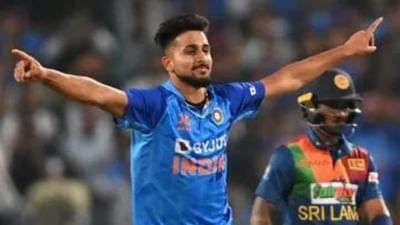 Video: 147 KMPHની ઝડપે ઉમરાન મલિકે ઉડાવ્યા સ્ટંપ, શ્રીલંકાના ખેલાડીઓ થયા લાચાર