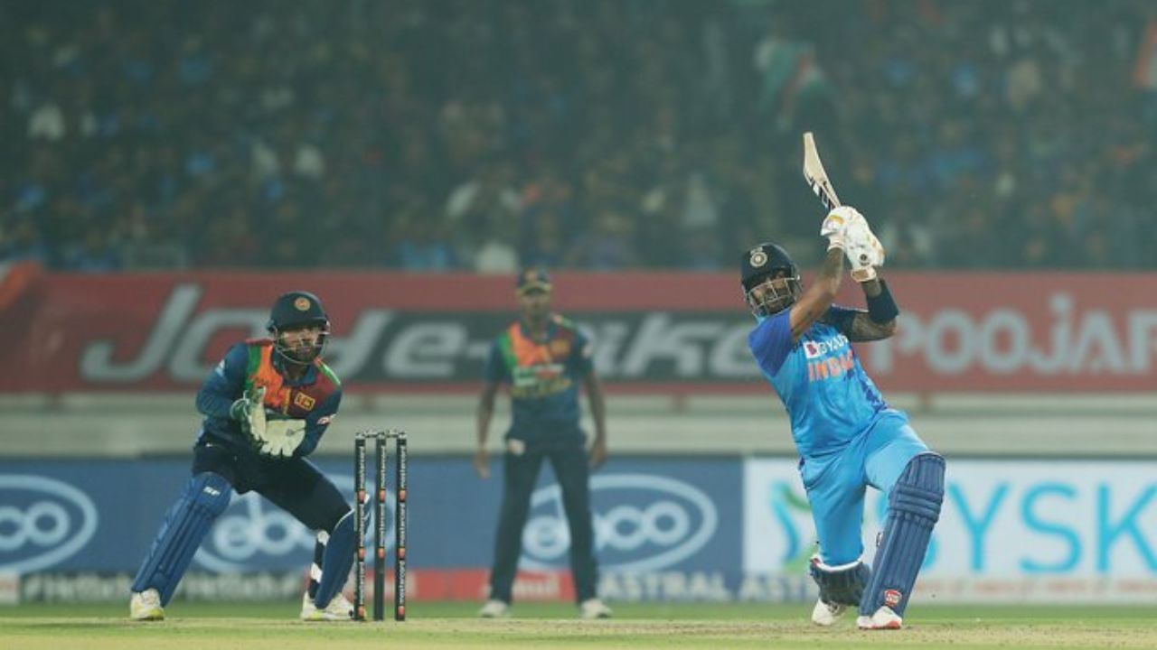 IND vs SL 3rd T20I : સૂર્યકુમાર યાદવએ ફટકારી ત્રીજી સદી, ભારતીય ટીમે શ્રીલંકાની ટીમને આપ્યો 229  રનનો ટાર્ગેટ