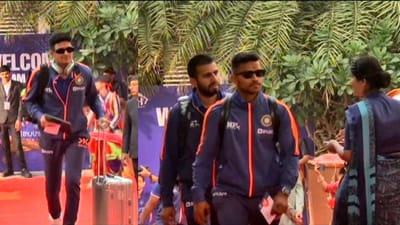 રાજકોટની સયાજી હોટલમાં ગરબાની રમઝટથી ભારતીય ટીમનું સ્વાગત કરાયું, જુઓ VIDEO