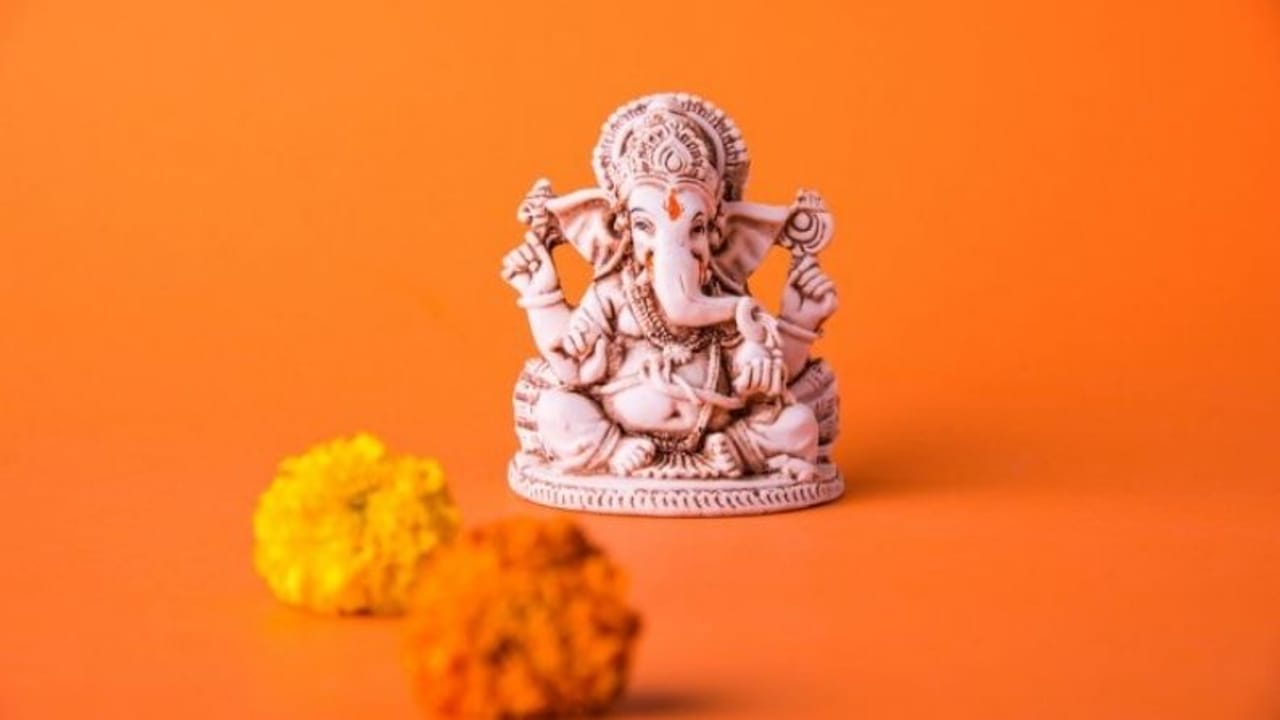 Jay Ganesh: ગણેશ જયંતી પર આ રીતે વક્રતુંડને કરી લો પ્રસન્ન, મળશે અપાર સમૃદ્ધિના આશીર્વાદ !