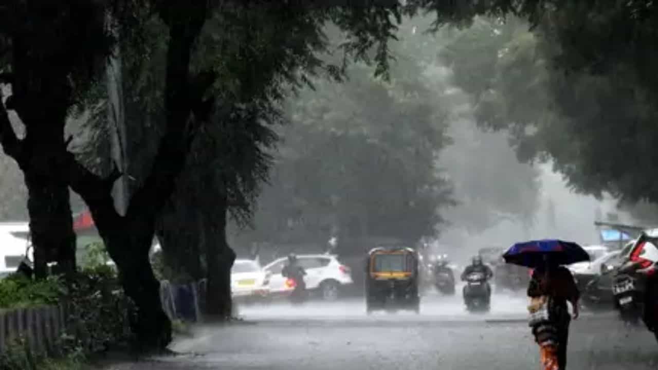 મહારાષ્ટ્રના વાતાવરણમાં અચાનક પલટો, કોઈ જગ્યાએ વધી ઠંડી તો કોઈ જગ્યાએ વરસાદની આગાહી
