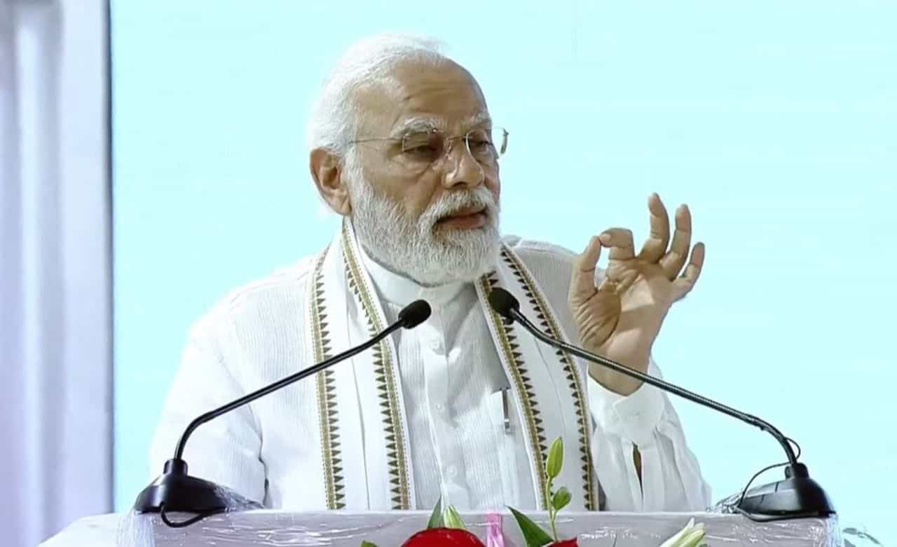 Karnataka: અગાઉની સરકારે જે જીલ્લાને પછાત કહ્યો હતો, તે જીલ્લામાં અમે વિકાસ પહોંચાડ્યો છે: PM નરેન્દ્ર મોદી