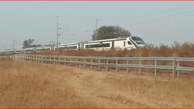 પશુ અથડાવવાની ઘટનાઓ નિવારવા 'વંદે ભારત' રૂટ પર ફેન્સીંગ કામ શરૂ, રેલવે મંત્રીએ સોશિયલ મીડિયા પર શેર કર્યો Video