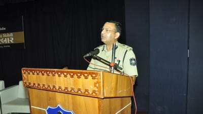 Rajkot :  લોક દરબારમાં વ્યાજ ખોરનો આતંકનો કિસ્સો સામે આવ્યો, શ્રીમંત વિધાર્થી પાસેથી વીસ હજારના 20 લાખ વ્યાજ વસૂલવાના કિસ્સાનો ખુલાસો થયો