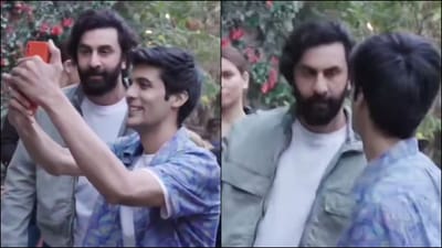 સેલ્ફી લેતા ફેન પર રણબીર ગુસ્સો, હાથમાંથી ફોન ખેંચીને ફેંકી દીધો, જુઓ Viral Video