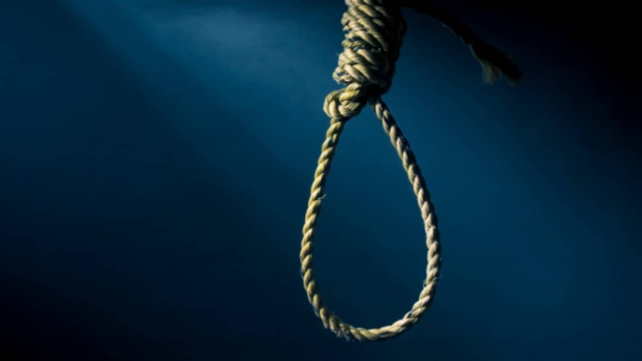 Video : અમદાવાદના ચાંદખેડામાં નર્સના આપઘાત કેસમાં પ્રેમી સામે દુષ્પ્રેરણાની ફરિયાદ નોંધાઇ