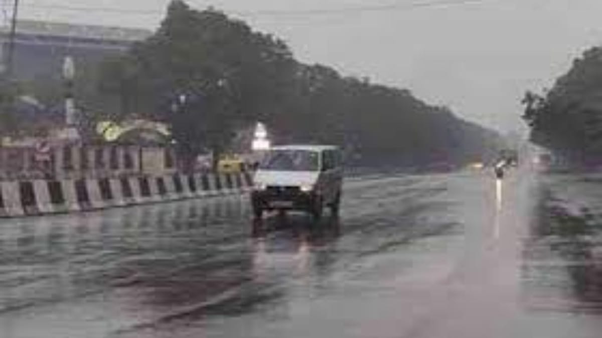 વાતાવરણ પલટાતા બનાસકાંઠા જિલ્લા વરસ્યો કમોસમી વરસાદ, માવઠાથી ધરતીપુત્રો ચિંતામાં