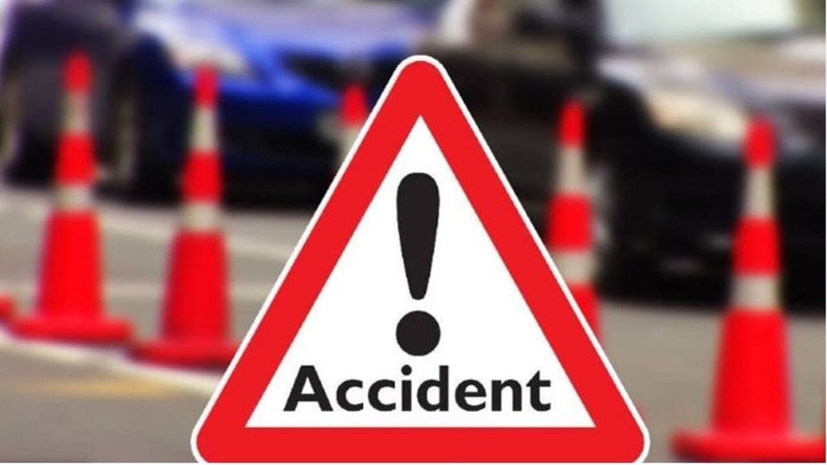 Breaking News : સુરેન્દ્રનગરના લીંબડી-રાજકોટ હાઇવે પર અકસ્માત, ટ્રક અને કારની ટક્કરમાં 4 વ્યક્તિના મોત