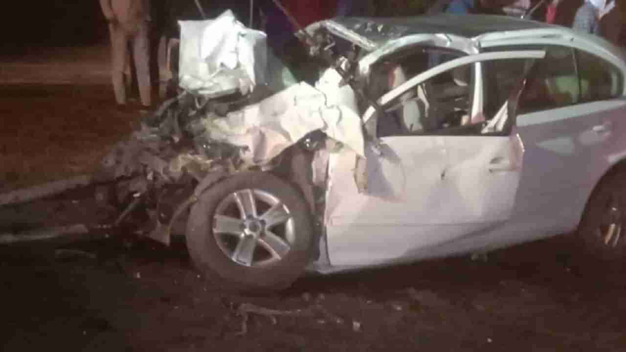 Road Accident : મુંબઈ-અમદાવાદ હાઈવે પર ગંભીર અકસ્માત, 4 ગુજરાતીના મોત