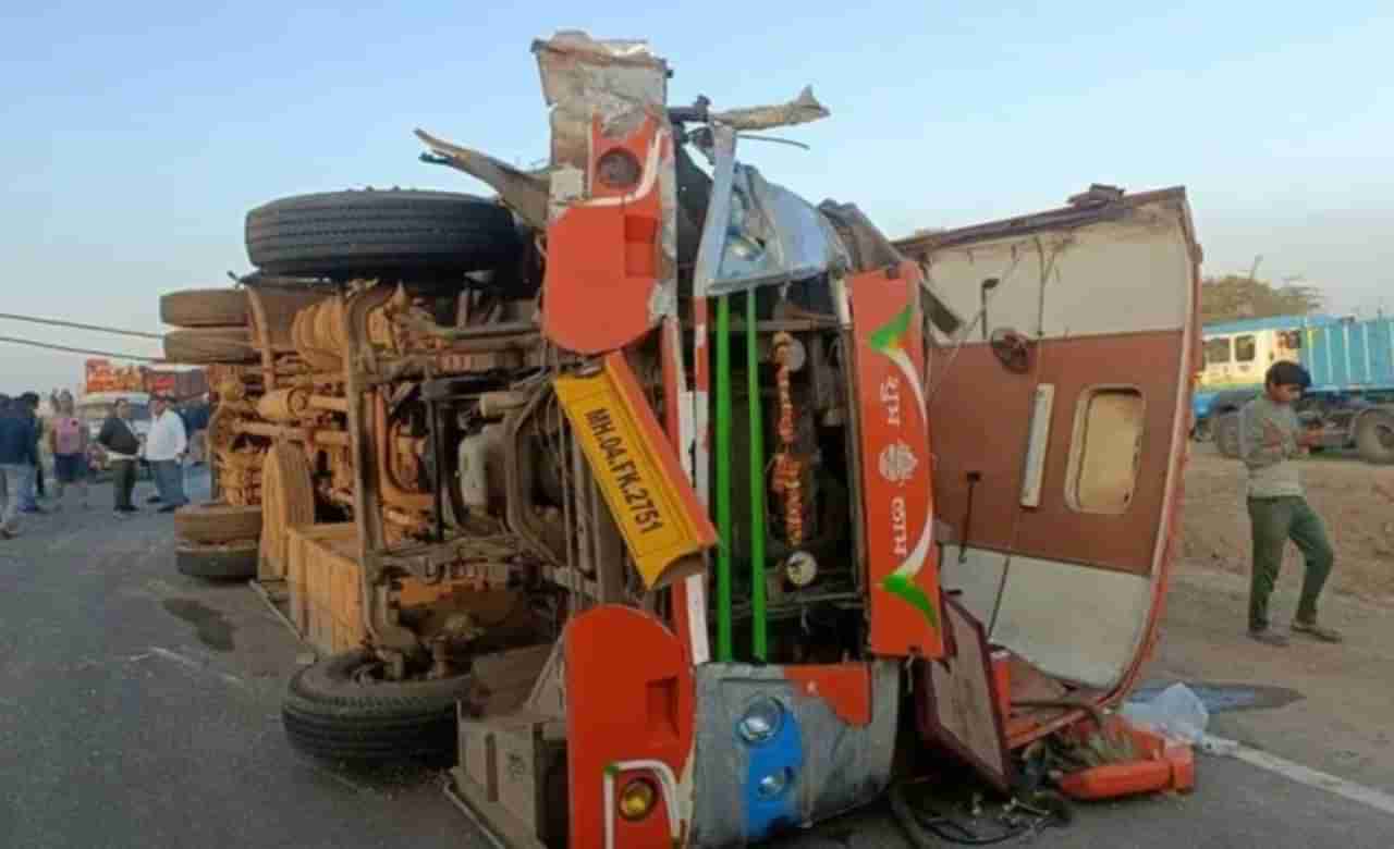 Death in Accident : મહારાષ્ટ્રના શિરડી દર્શને જતા મુસાફરોને નડ્યો અકસ્માત, 10 લોકોના ઘટના સ્થળ પર જ મોત, 40 ઘાયલ