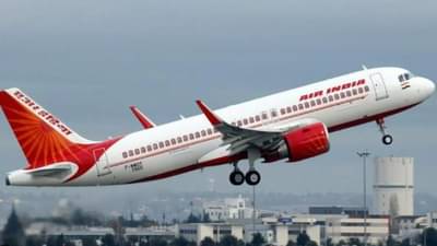 Air India Flight મા જાહેરમાં પેશાબ કરનારો નશેબાજ બિઝનેસમેન ઘટના બાદ ફરાર, હવે ધરપકડથી બચવા ભીખ માગી રહ્યો છે