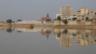 Kutch : હમીરસર તળાવના બ્યુટીફીકેશન પાછળ લાખોનો ખર્ચ, છતાં કામ ન થતા સ્થાનિકોમાં રોષ