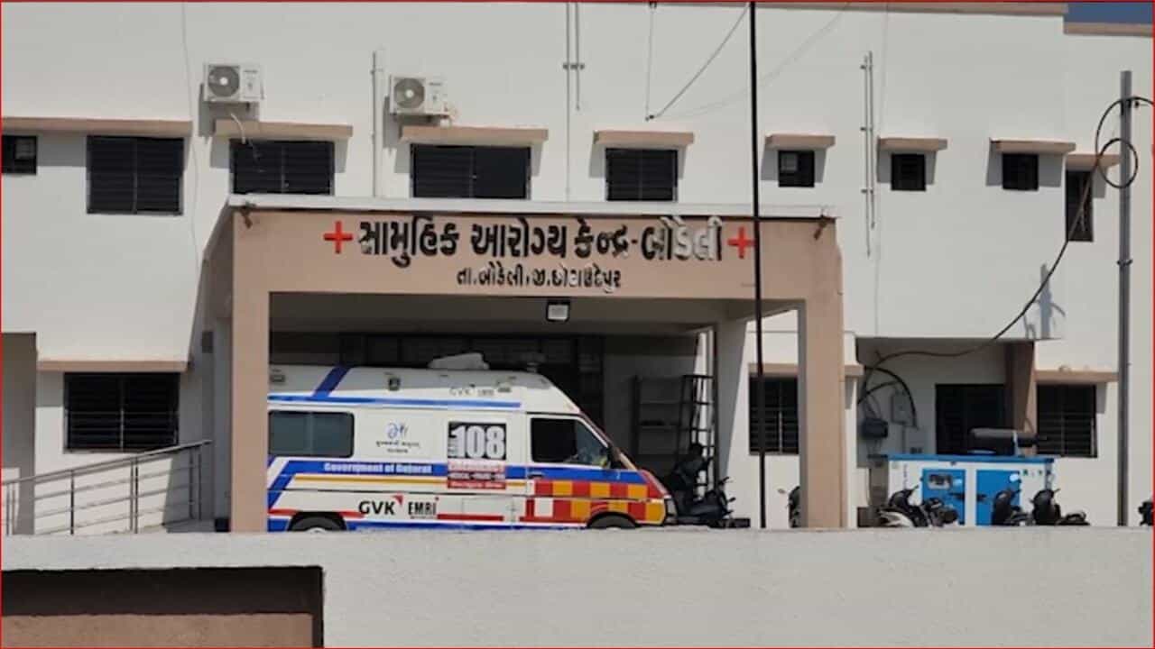 Video: છોટાઉદેપુરમાં તબીબોના અભાવે સામૂહિક આરોગ્ય કેન્દ્રો બન્યા શોભાના ગાંઠિયા સમાન, દર્દીઓને ભારે હાલાકી