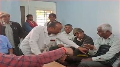 Video: સુરેન્દ્રનગરમાં ખેડૂતોને કોર્ટના હુકમ બાદ વળતર ચુકવવામાં તંત્રના ઠાગા-ઠૈયા, ખેડૂતોએ જમીન સંપાદન કચેરીએ અદાલતનો જપ્તી ઓર્ડર બજવ્યો