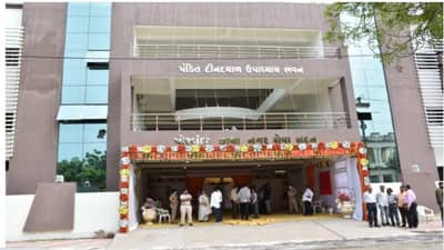 Porbandar: પાલિકા આકરા પાણીએ, શહેરીજનો મિલકતવેરો નહીં ભરે તો પાલિકા કાપી નાખશે પાણીનું કનેક્શન