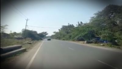 Video: નવસારીમાં પાવર ગ્રીડ કોર્પોરેશનની હાઈટેન્શન લાઈન માટે જમીન સંપાદન કરનારા ખેડૂતોને અન્યાય Video: નવસારીમાં પાવર ગ્રીડ કોર્પોરેશનની હાઈટેન્શન લાઈન માટે જમીન સંપાદન કરનારા ખેડૂતોને અન્યાય