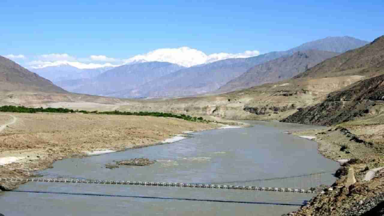 પાકિસ્તાન સિંધુ જળ સંધિ પર રાજનીતિ કરી રહ્યું છે, અડચણો ઉભી કરવા મુદ્દે ભારતે મોકલી નોટિસ