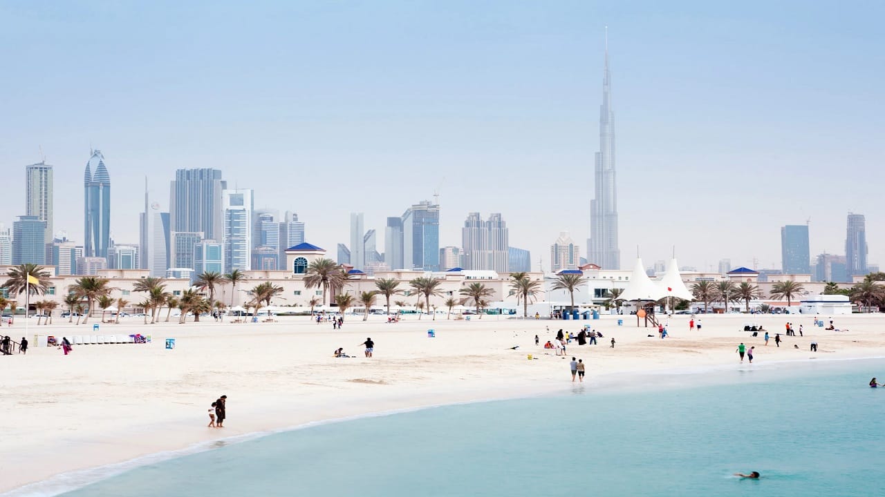 જો તમે દુબઈના આ પેકેજની લેવા ઈચ્છો છો, તો IRCTCની વેબસાઈટ અથવા મુખ્ય રેલવે સ્ટેશનો પર હાજર IRCTC ઓફિસ પર જઈને બુકિંગ કરાવી શકાય છે. જો કે, તમારી પાસે કેટલાક દસ્તાવેજો હોવા જોઈએ.