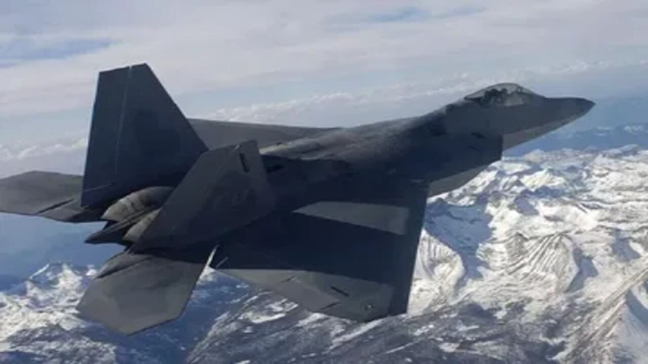 હવે કેનેડાના આકાશમાં જાસૂસી બલૂન જેવી શંકાસ્પદ વસ્તુ દેખાઈ, અમેરિકાના ફાઇટર જેટ F-22 એ તોડી પાડ્યું