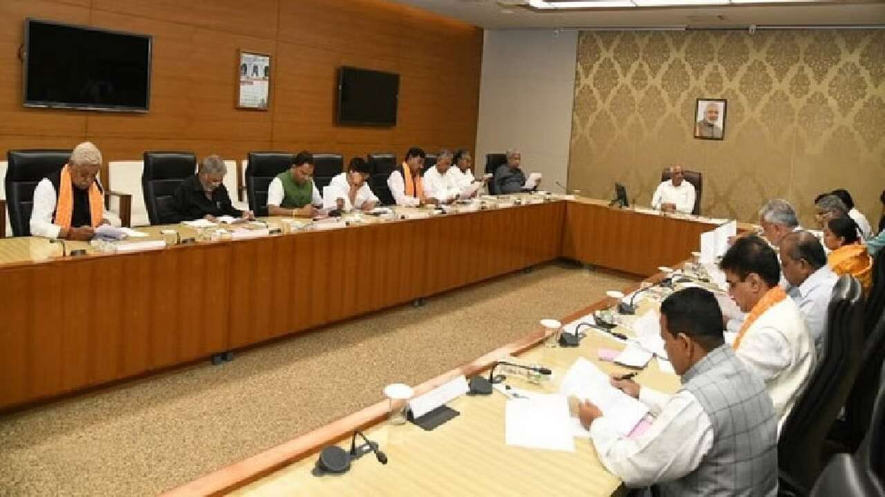 Gandhinagar:  કેબિનેટની બેઠકમાં બજેટ અને ખેડૂતોના પ્રશ્ન  તેમજ જળસંચય અને અટલ ભુજલ યોજના અંગે ચર્ચા