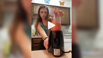 Viral video : કોઈ સાથે થયો છે આવો કાંડ..? છોકરી બનાવી રહી હતી ટમેટાંનું જ્યુસ, ત્યારે બની આવી ઘટના