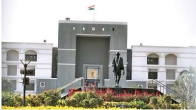 Gujarati Video: ગુજરાત હાઈકોર્ટે ઈ-ટ્રાફિક કોર્ટ નિમવા રાજ્યના ચીફ સેક્રેટરીને કર્યો આદેશ, તાત્કાલિક કામગીરી કરવા તાકીદ Gujarati Video: ગુજરાત હાઈકોર્ટે ઈ-ટ્રાફિક કોર્ટ નિમવા રાજ્યના ચીફ સેક્રેટરીને કર્યો આદેશ, તાત્કાલિક કામગીરી કરવા તાકીદ