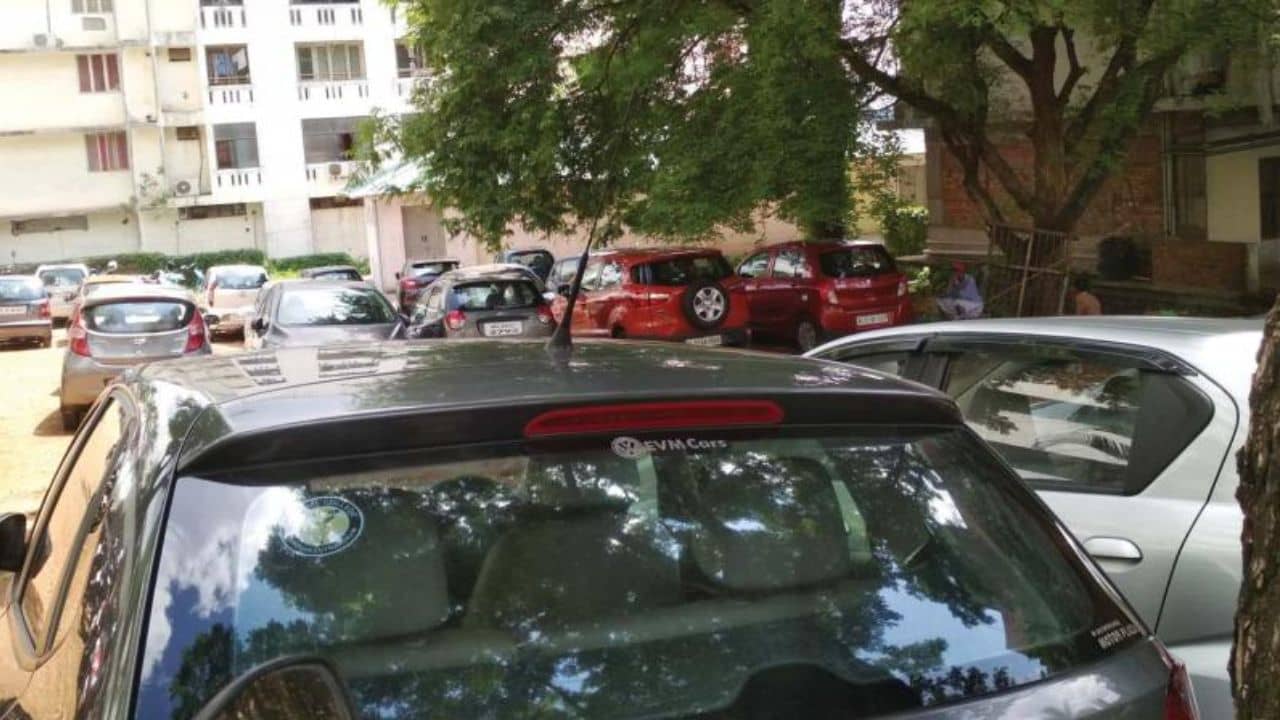 Gujarati Video : રાજકોટની સિવિલ હોસ્પિટલમાં 9 જેટલા પાર્કિંગ પર પ્રતિબંધ, દર્દીઓની હાલાકીમાં વધારો